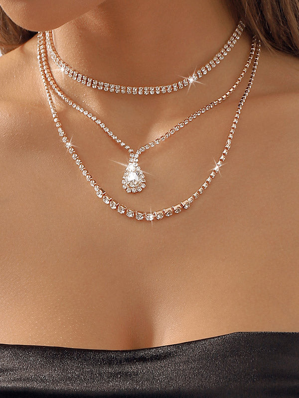 Effortlessly Elegant Garment with a Timeless Design