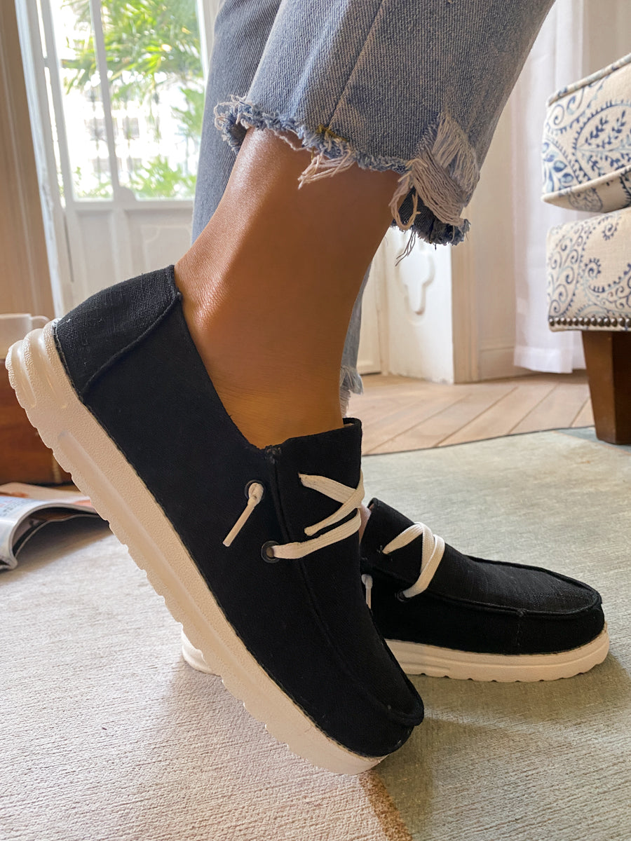 A Vintage Style Shoes with Delicate Timeless Details