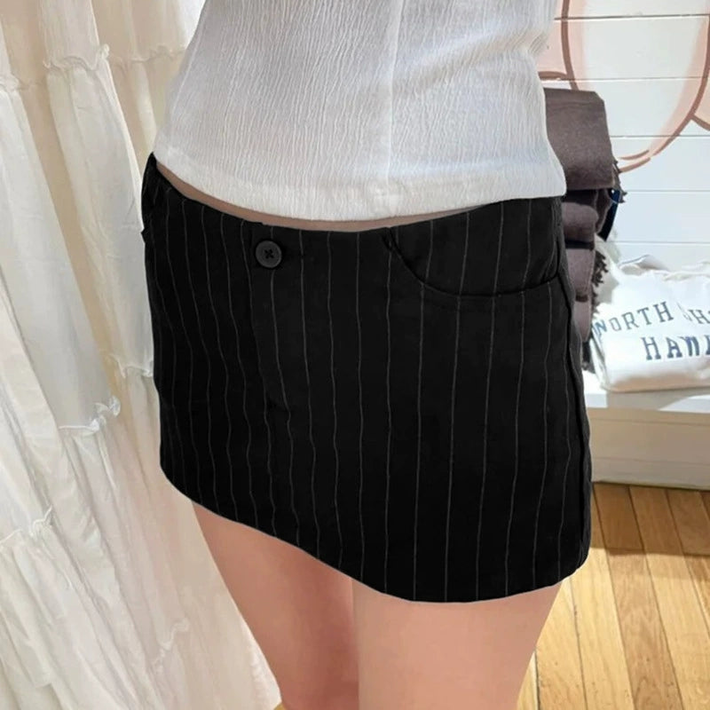 Classic Vintage Garment with a Flattering Fit
