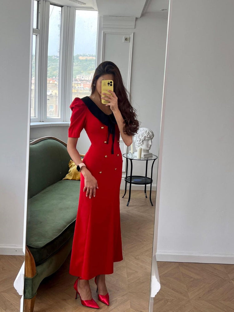 Effortlessly Elegant Dress with a Timeless Design