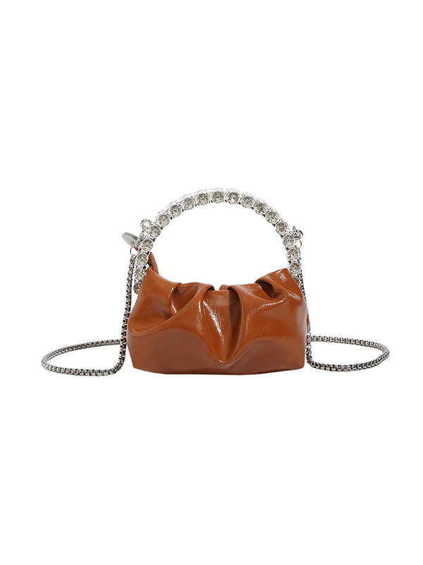 Well Tailored Bag with a Graceful Silhouette