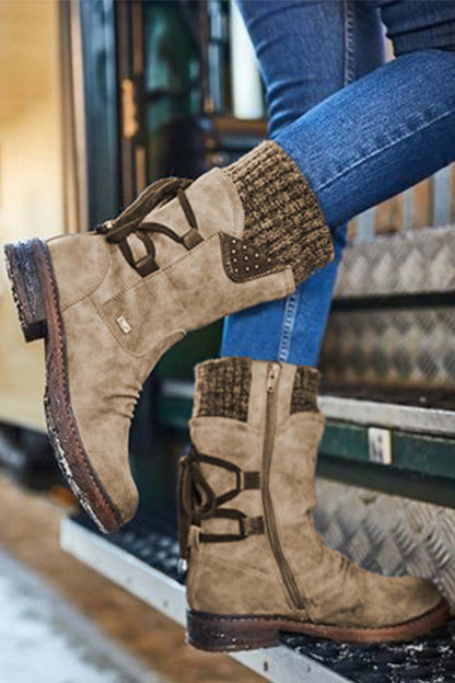 Effortlessly Elegant Boots with a Timeless Design