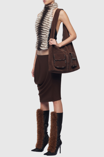 Beautifully Finished Top in a Timeless Design