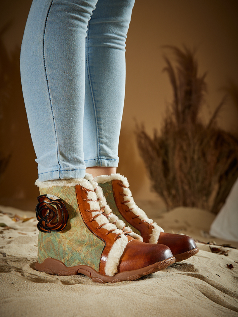 Beautifully Finished Boots in a Timeless Design