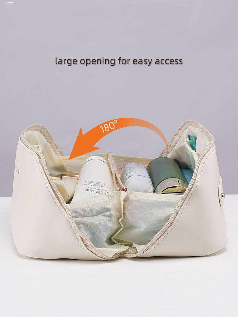 Classic Vintage Bag with a Flattering Fit