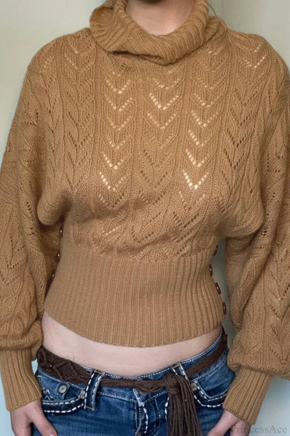 Beautifully Finished Sweater in a Timeless Design