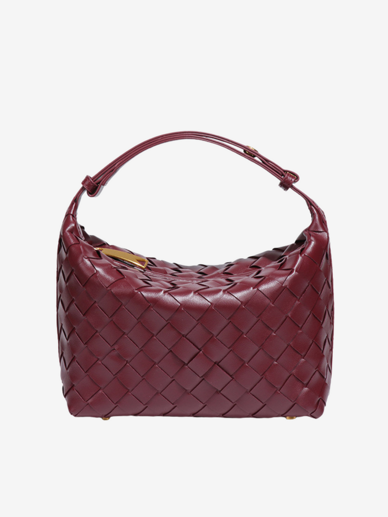 Beautifully Finished Bag in a Timeless Design