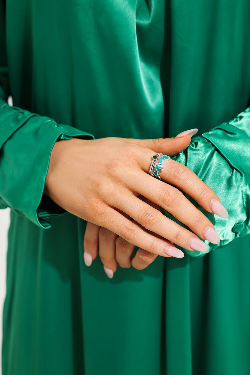 Gracefully Styled Garment for Any Occasion