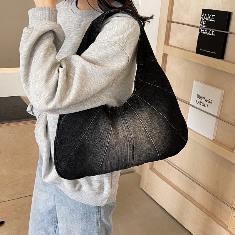 Well Tailored Bag with a Graceful Silhouette