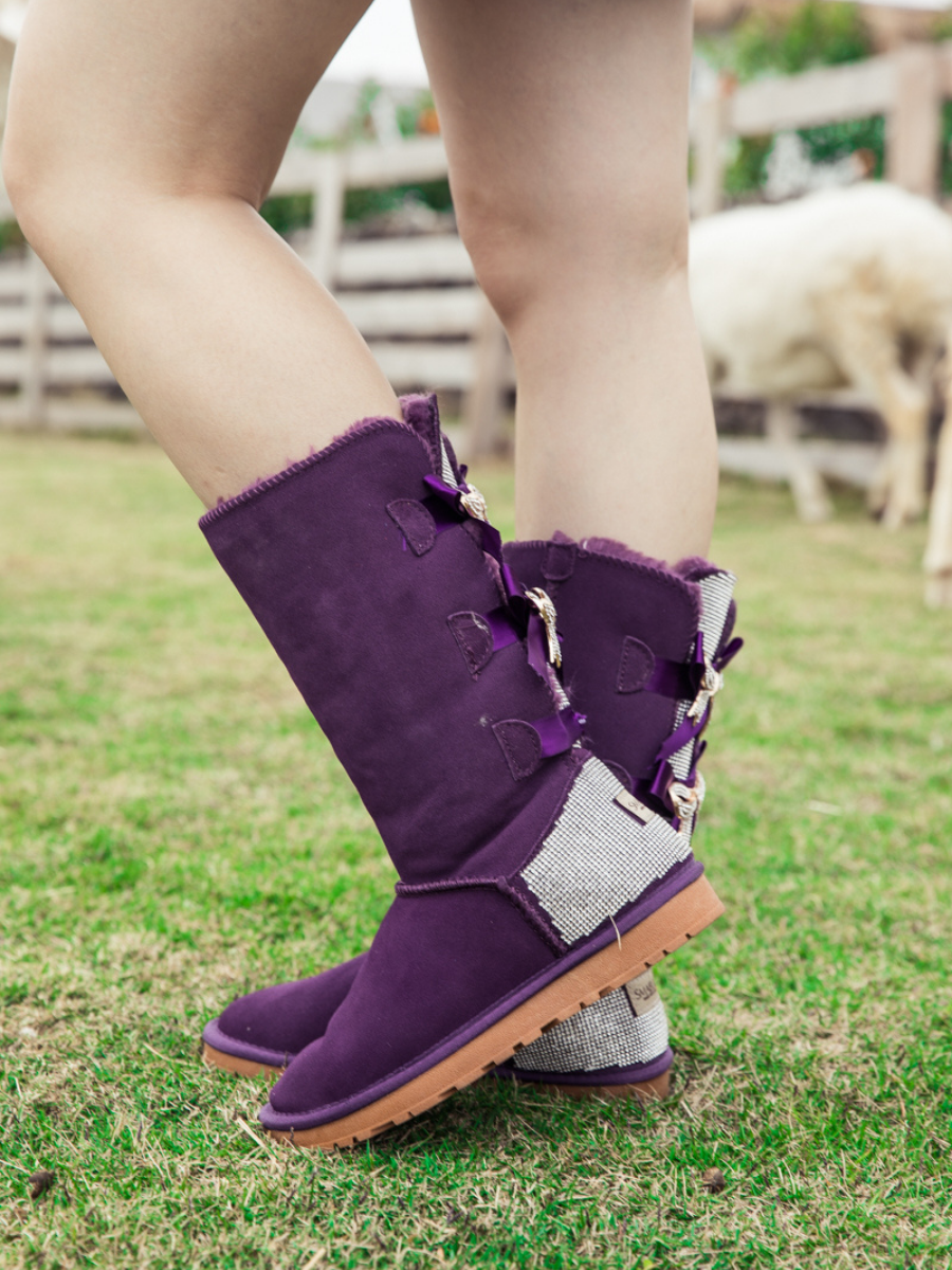 Beautifully Finished Boots in a Timeless Design