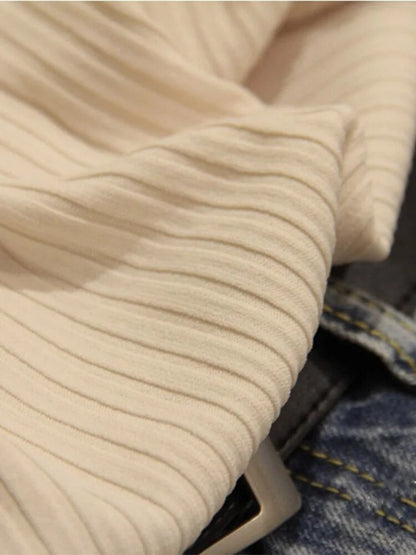 Effortlessly Elegant Shirt with a Timeless Design