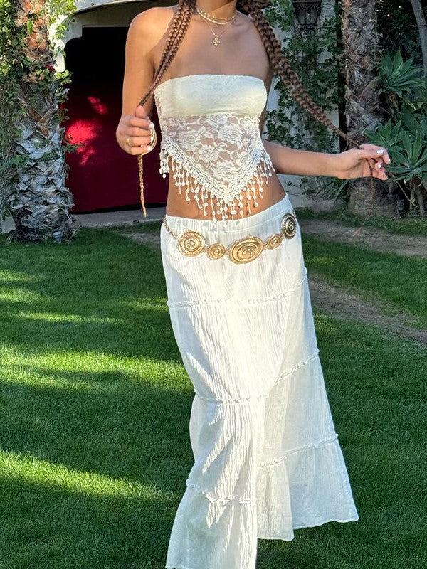 Effortlessly Elegant Top with a Timeless Design