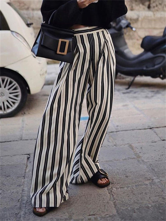 Beautifully Finished Trousers in a Timeless Design