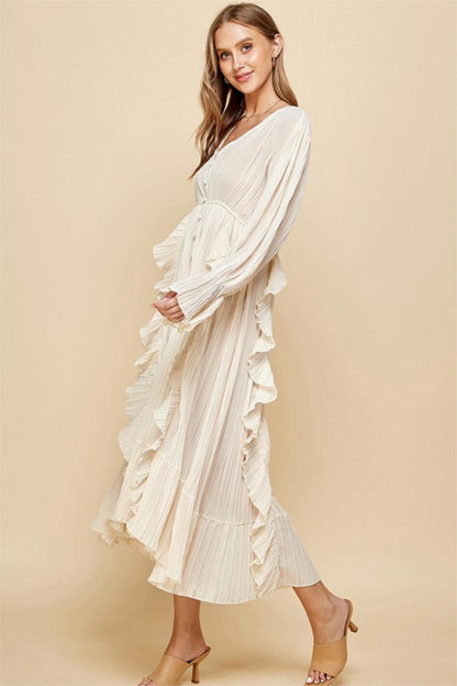 Well Tailored Dress with a Graceful Silhouette