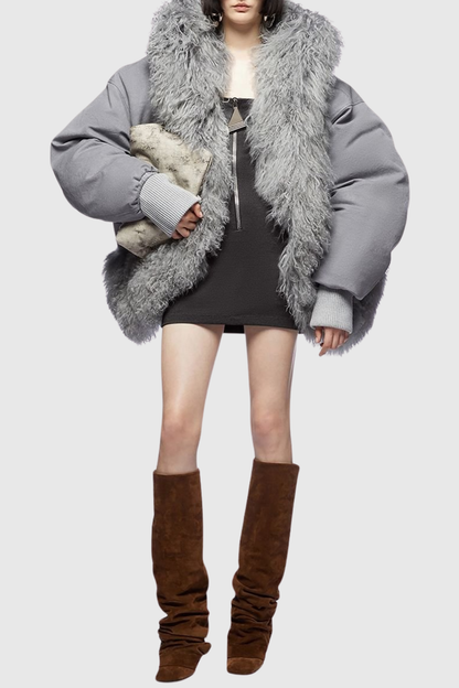 Beautifully Finished Coat in a Timeless Design