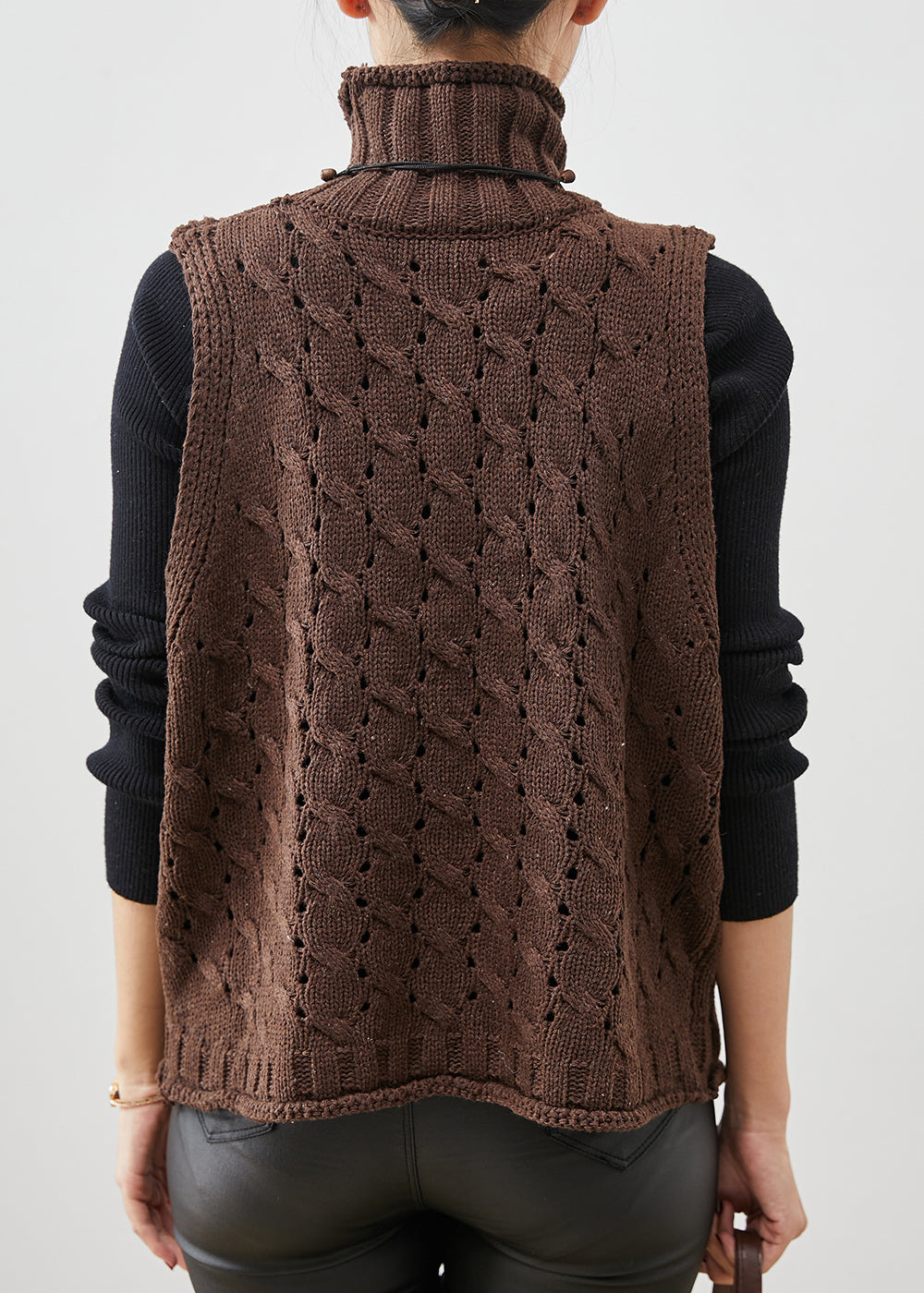 Gracefully Styled Garment for Any Occasion