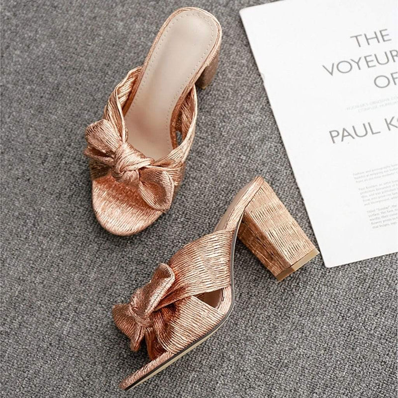 Classic Vintage & Enduringly Stylish Garment