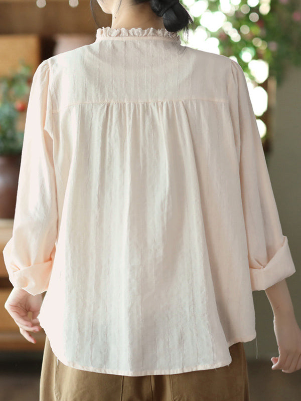 Sophisticated Blouse with a Clean Classic Look