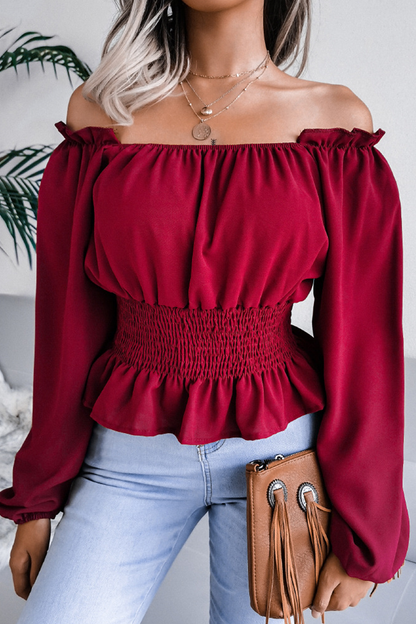 Effortlessly Elegant Top with a Timeless Design