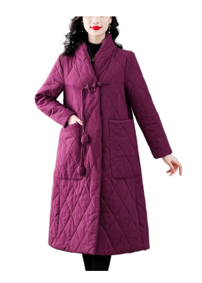 Well Tailored Coat with a Graceful Silhouette