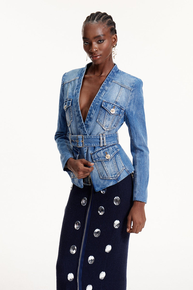 Beautifully Finished Jacket in a Timeless Design