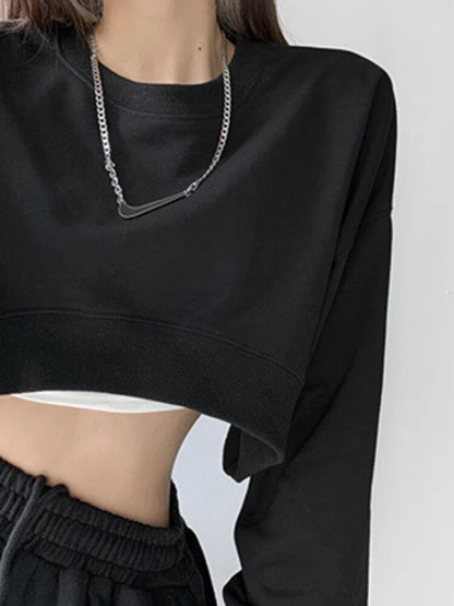 Well Tailored T-Shirt with a Graceful Silhouette