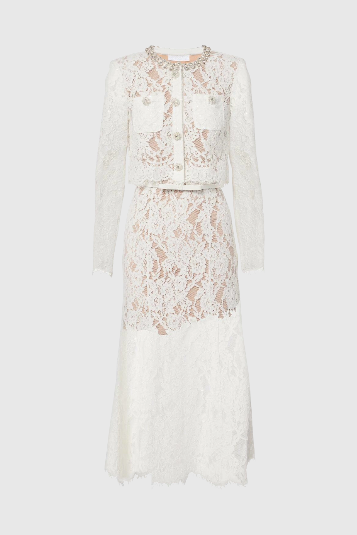 Well Tailored Garment with a Graceful Silhouette