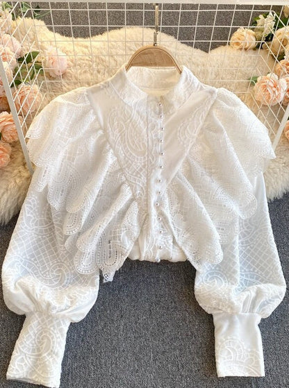 Classic Vintage Blouse with a Flattering Fit