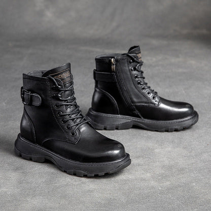Well Tailored Boots with a Graceful Silhouette