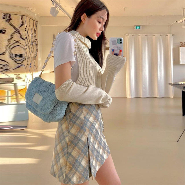 Classic Vintage & Enduringly Stylish Sweater