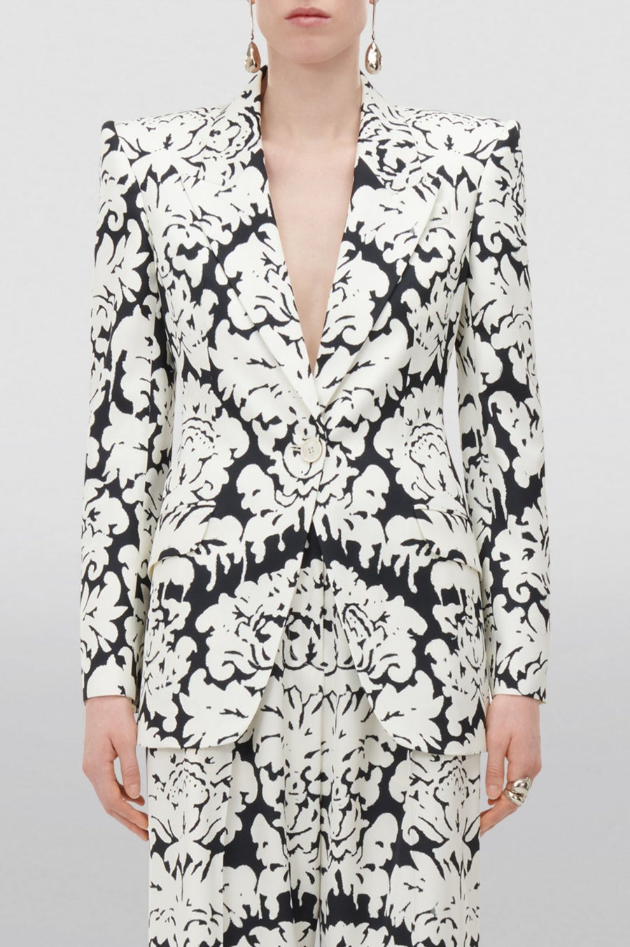 Elegantly Styled Garment for Everyday Wear