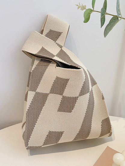Sophisticated Bag with a Clean Classic Look