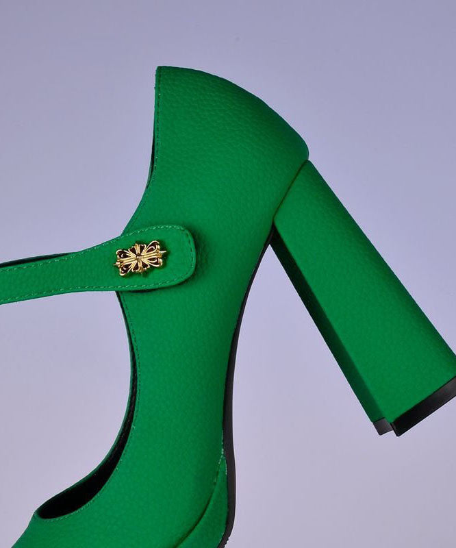 Beautifully Finished Heels in a Timeless Design