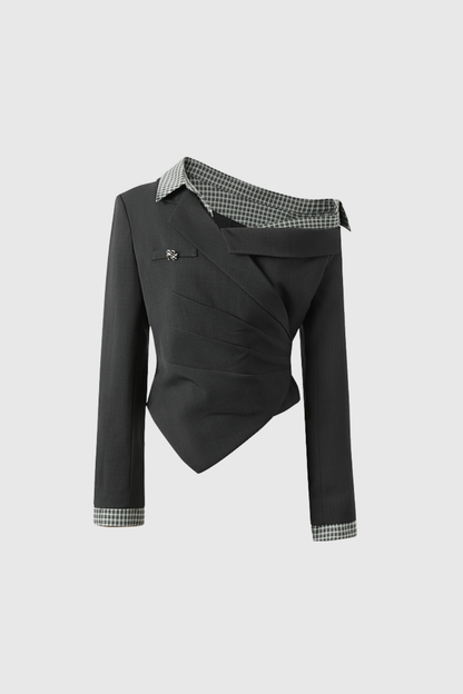 Effortlessly Elegant Top with a Timeless Design