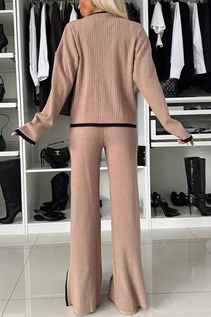 Well Tailored Pants with a Graceful Silhouette