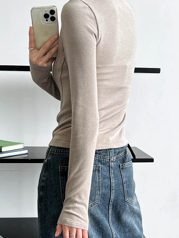 Well Tailored T-Shirt with a Graceful Silhouette