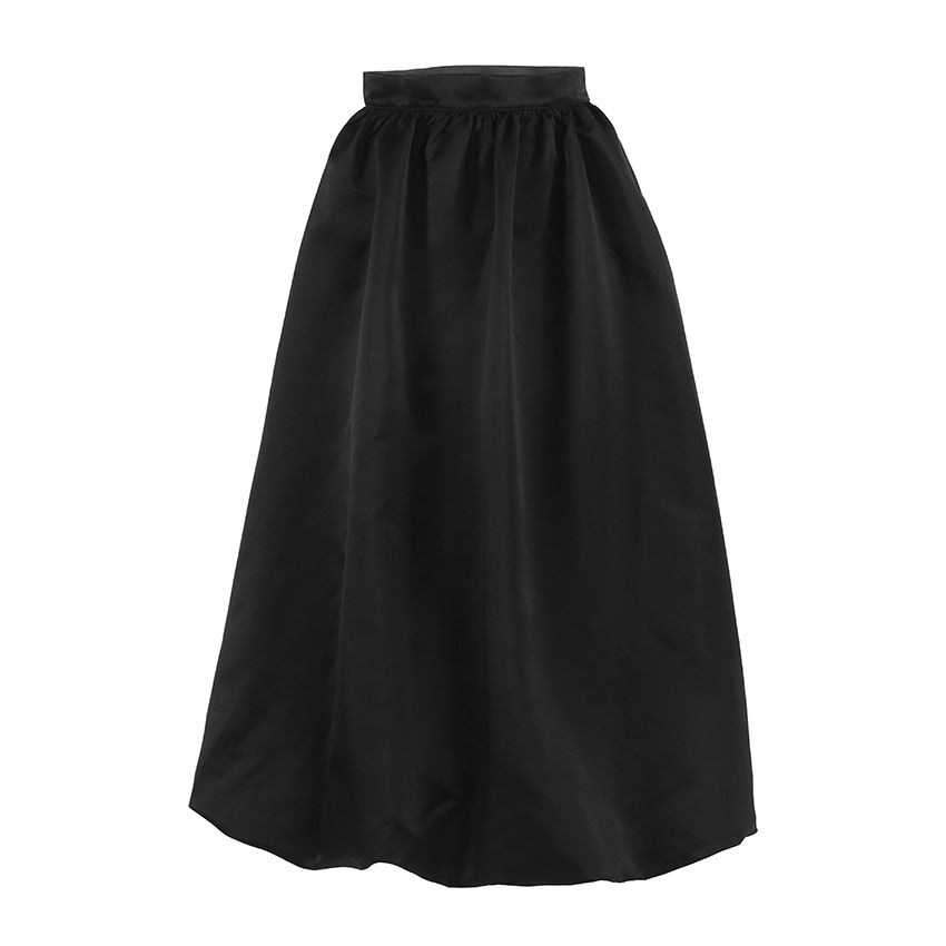 Sophisticated Garment with a Clean Classic Look