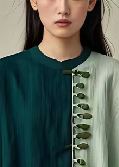 Classic Vintage Shirt with a Flattering Fit