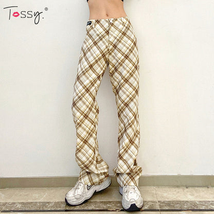 Beautifully Finished Trousers in a Timeless Design