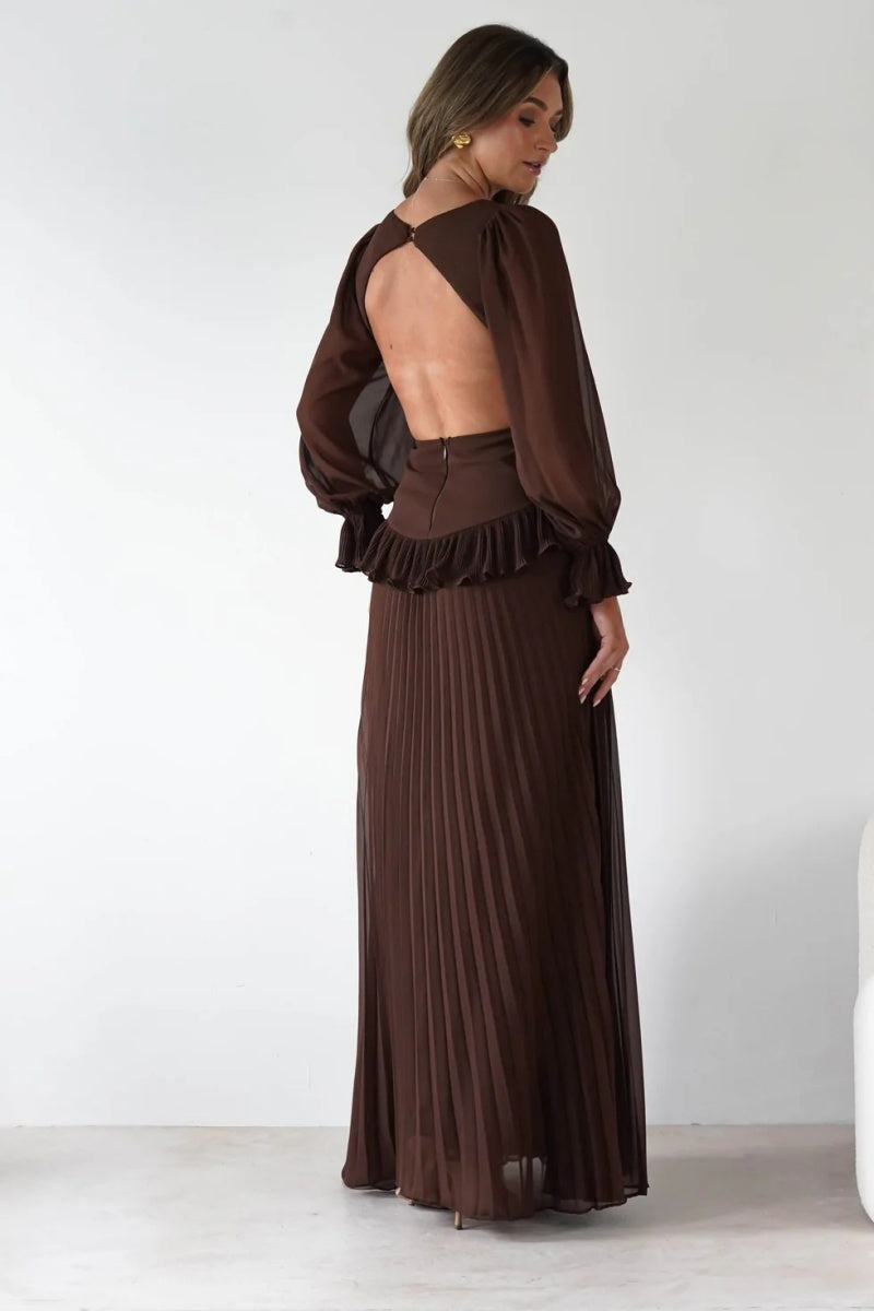 Classic Vintage & Enduringly Stylish Garment