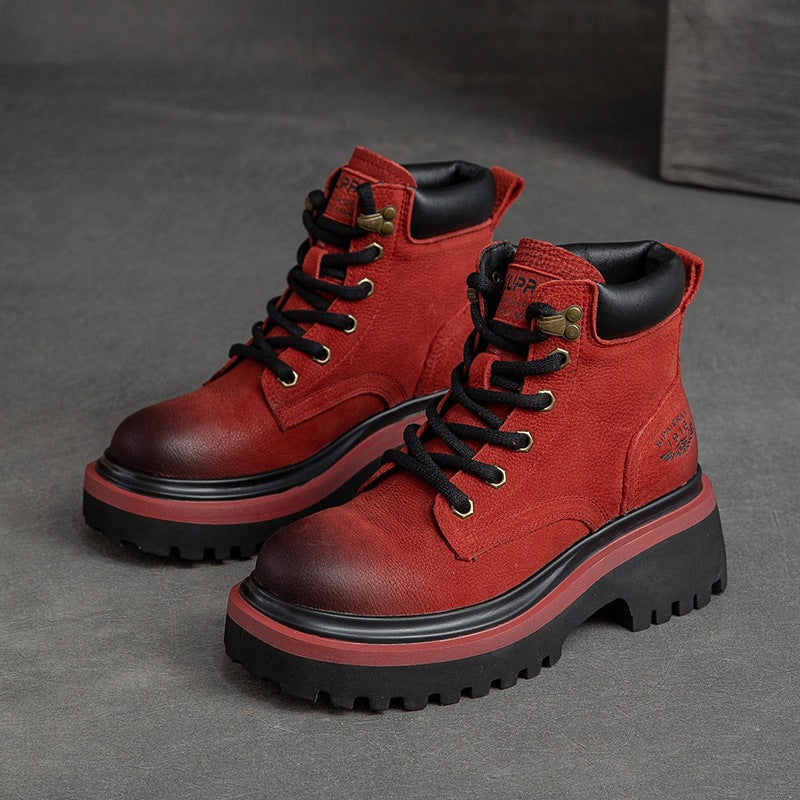 Polished Boots with an Effortless Classic Look