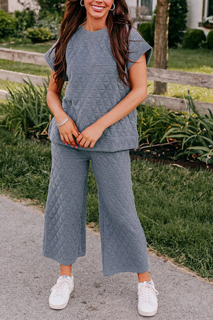 Polished Pants with an Effortless Classic Look