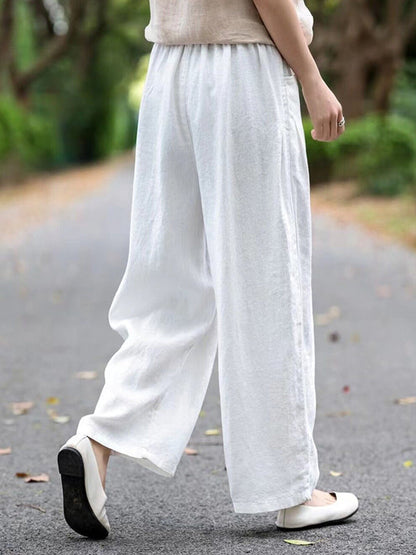 Effortlessly Elegant Trousers with a Timeless Design