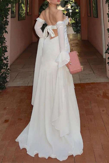 Well Tailored Dress with a Graceful Silhouette