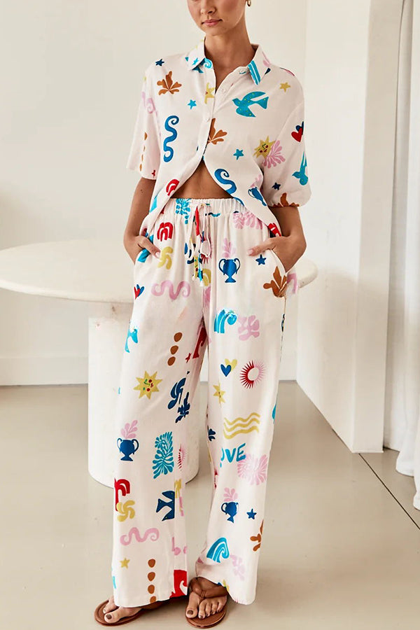 Effortlessly Elegant Pants with a Timeless Design