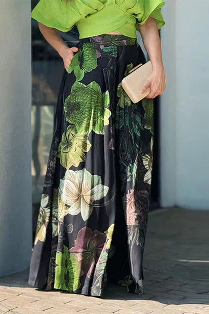 Sophisticated Garment with a Clean Classic Look