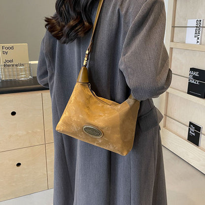 Effortlessly Elegant Bag with a Timeless Design