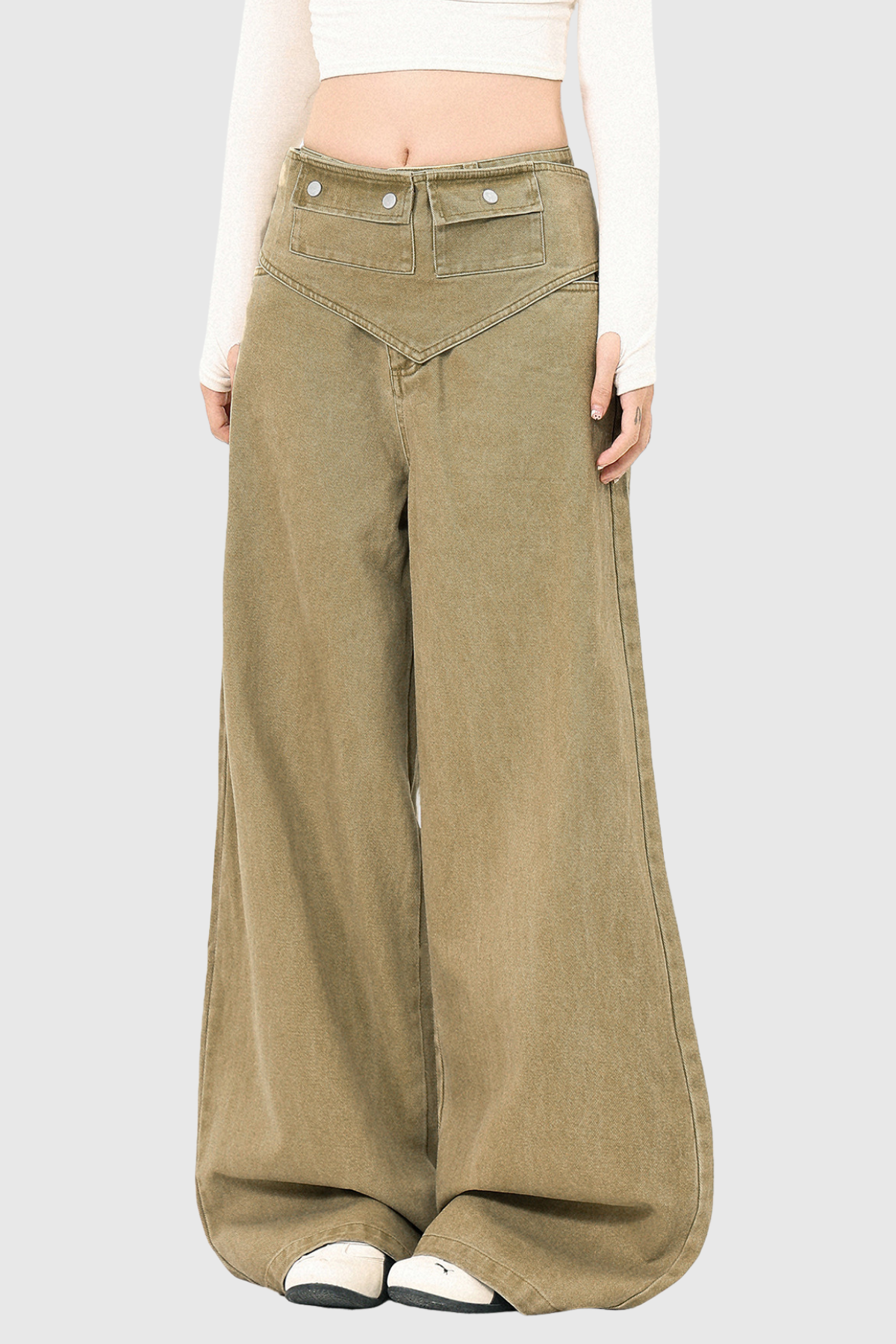Beautifully Finished Garment in a Timeless Design