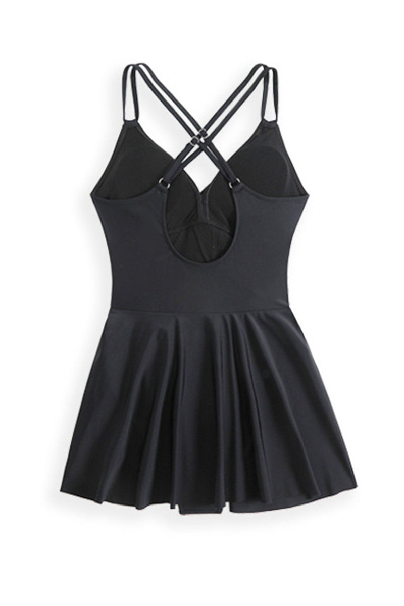 Beautifully Finished Garment in a Timeless Design