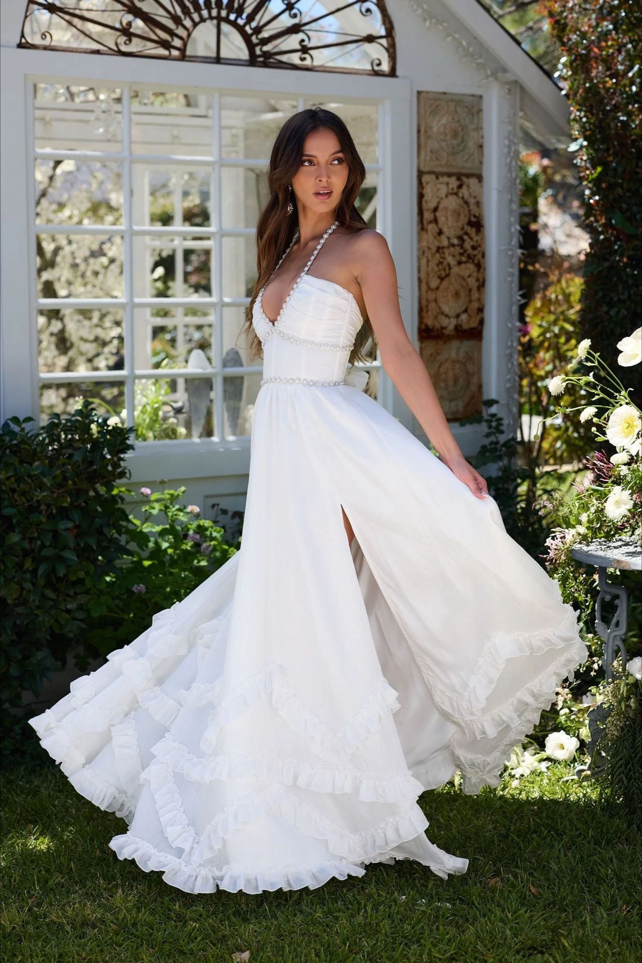 Gracefully Styled Dress for Any Occasion